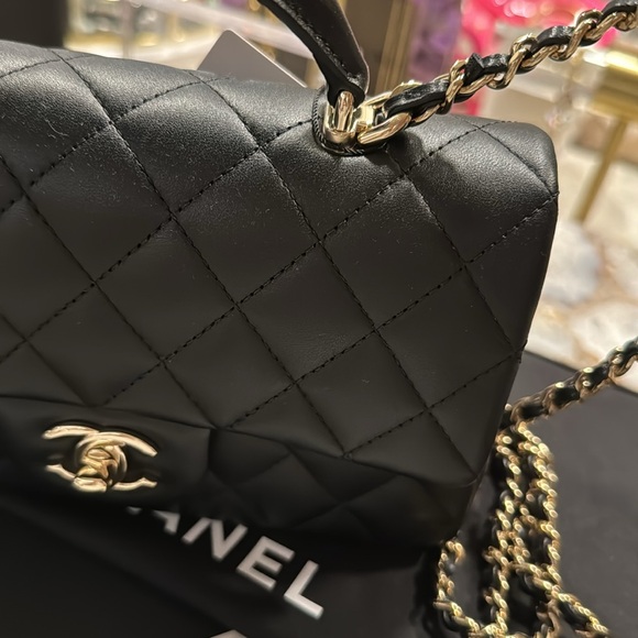 Authentic Chanel Mini Top Handle Fap Bag 24P Black - Picture 12 of 13